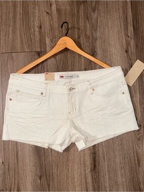 Levi's White Denim Cutoff Shorts Levi’s Shorty Shorts New